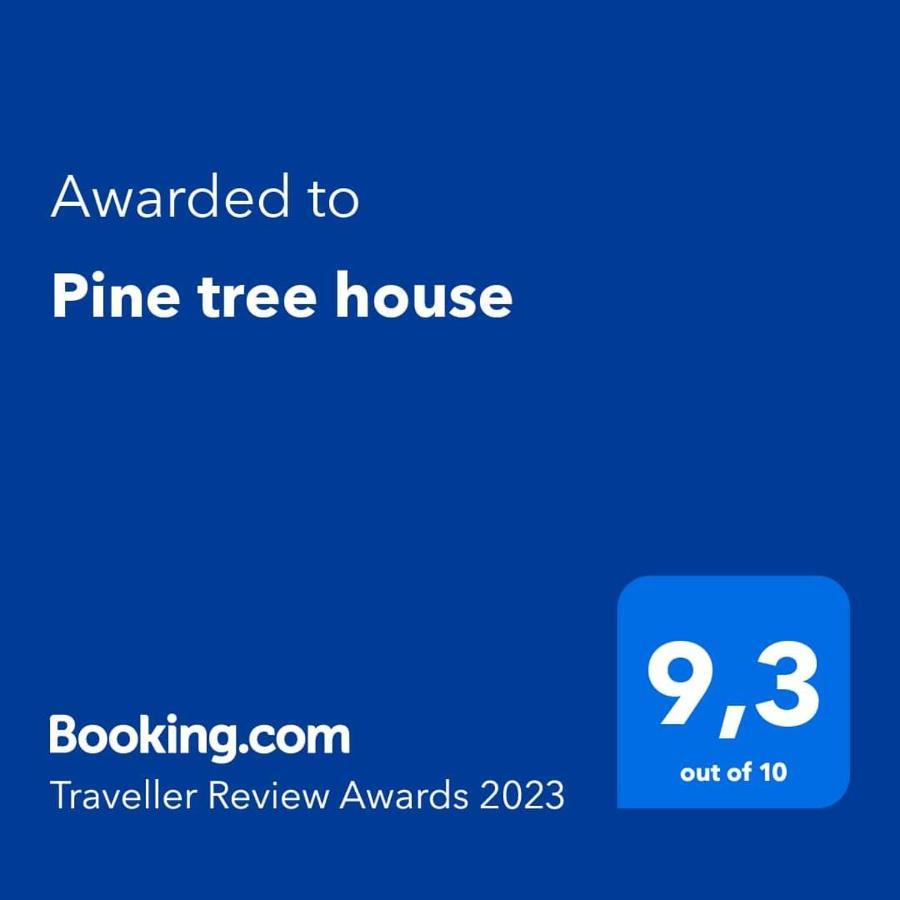 Pine Tree House Apartment Troulos Bagian luar foto